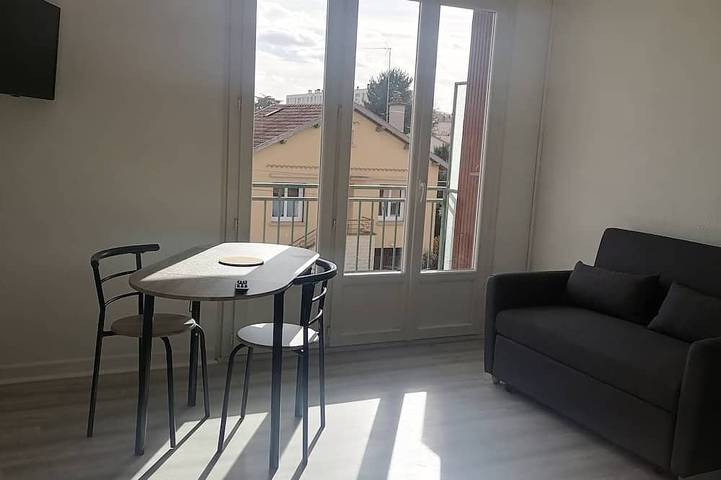 Ganze Wohnung, Ideally located apartment in Roanne, Roanne und Umgebung