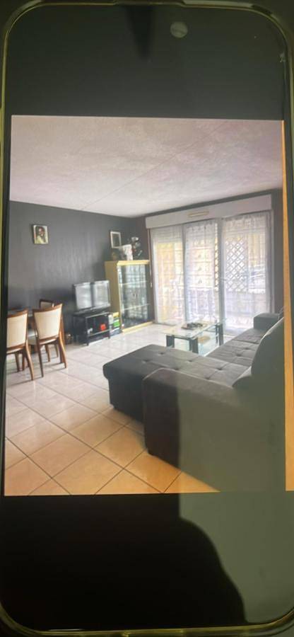 Gîte pour 9 personnes, avec terrasse à La Celle-sous-Gouzon - 2