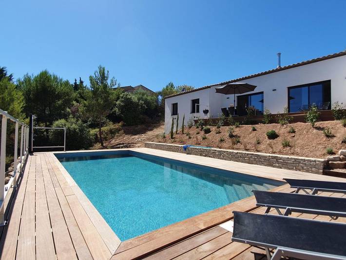 Villa pour 6 personnes, avec Jardin et Piscine
