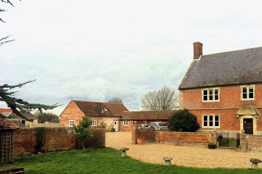 Casa vacanza a Wiltshire a partire da 254€ a notte
