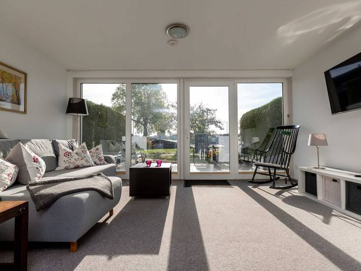 Ferienwohnung für 4 Personen, mit Garten und Sauna sowie Seeblick in Malchow