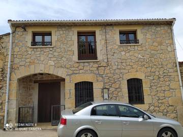 Casa de vacaciones para 6 personas, con vistas y balcón en Ribera del Duero