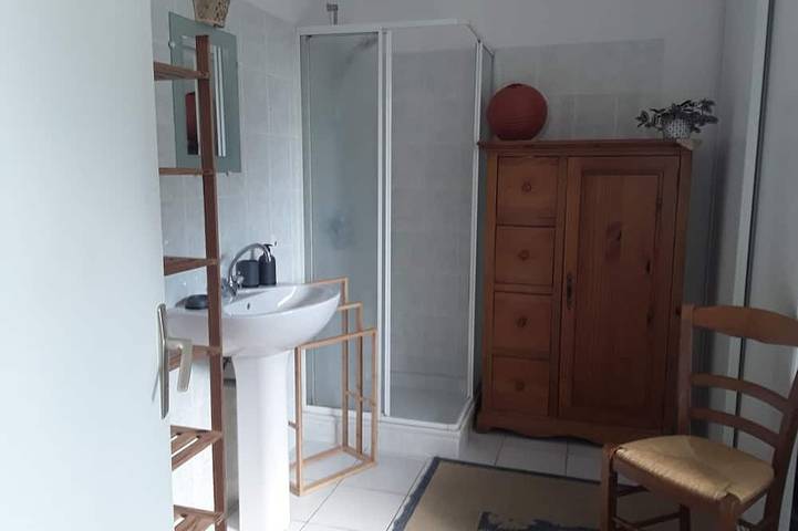 Maison avec jardin à 5 min à pieds de la plage in Île-Tudy, Côte de Cornouaille