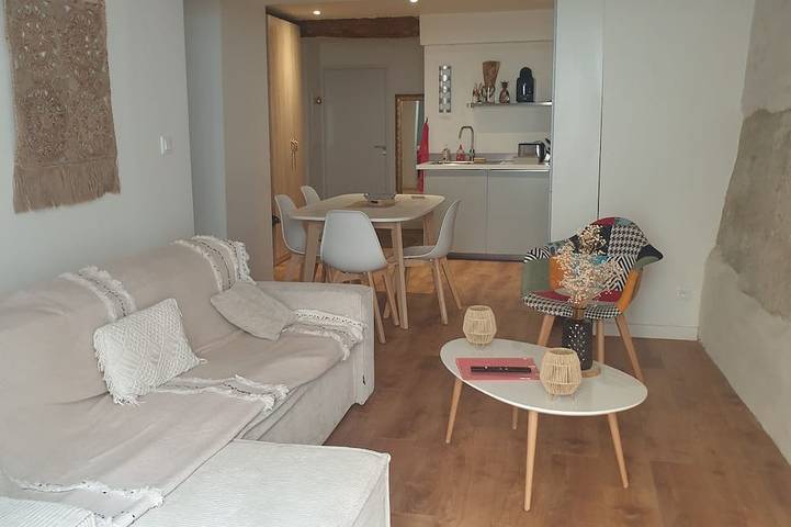 Gîte pour 4 personnes, avec balcon à Carcassonne