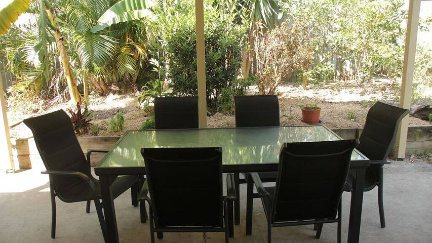 Holiday home for 6 people, with garden and terrace in Coolum Beach