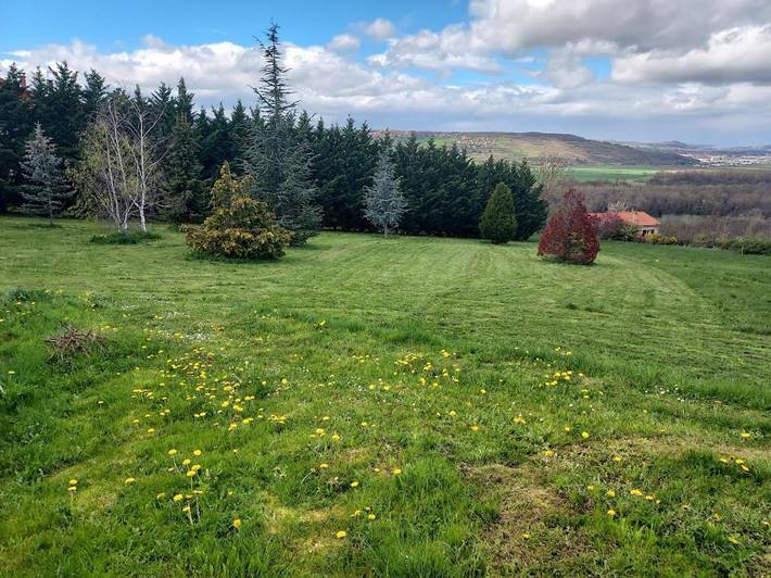Location de vacances pour 4 personnes, avec vue et jardin à Nonette - 2