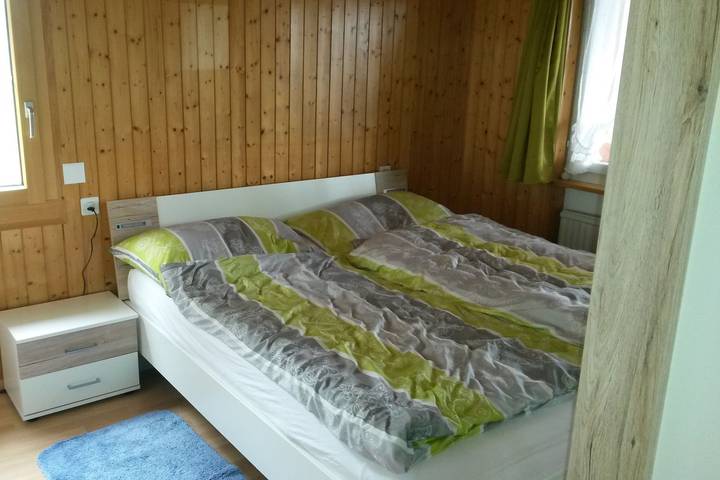 Ganze Ferienwohnung, Haus Gonzenblick - 6-Zimmer Ferienwohnung in Flumserberg, Flums