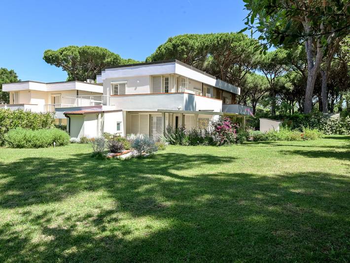 Casa vacanza per 8 persone, con Balcone e Terrazza nonché Giardino a Punta Ala