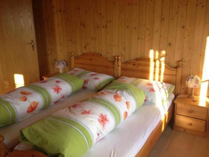 Ferienwohnung für 6 Personen, mit Balkon und Terrasse sowie Garten und Ausblick am Vierwaldstättersee - 4