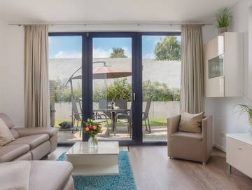 Ferienhaus für 6 Personen, mit Terrasse und Garten sowie Sauna, mit Haustier in Heiligenhafen