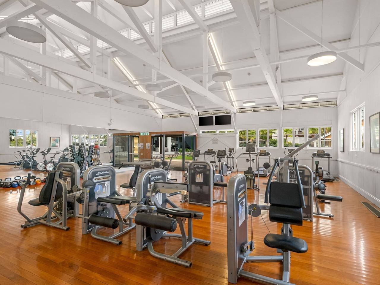 Entire apartment, Sunny 2-Bed in Valley with Premium Amenities in Fortitude Valley, Brisbane