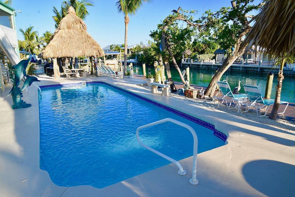 Endschlüssel Grand 3/2 W / 90 'Private Dock, Keine Dockage Gebühren, Trailer Storage enthalten in Duck Key, Monroe County