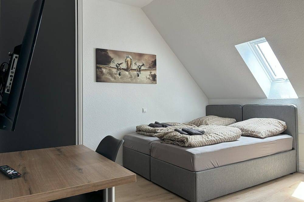 Ganze Wohnung, Apartment mit Küche und Badezimmer in Leimen, Rheinebene