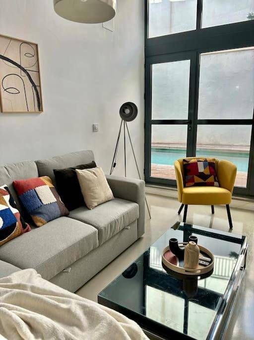 Apartamento entero, Monkeys Apartments Pool Guadalquivir in Casco Antiguo, Sevilla