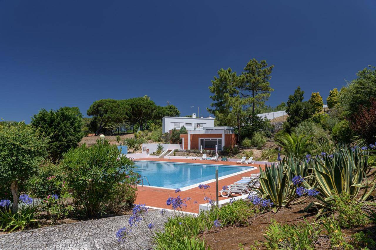 Three-Bedroom Townhouse in Nadadouro, Leiria distrito