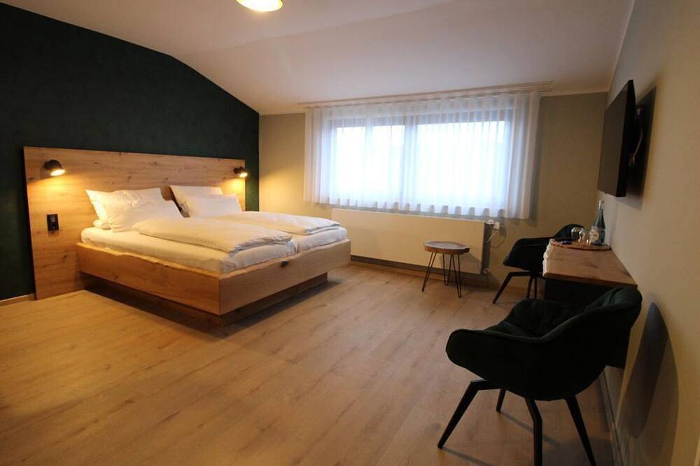 Suite Hohes Venn, Dusche/Wc - Der Hirsch in Kalterherberg, Monschau