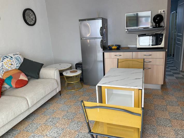 Maisonette plain-pied avec cour fermée, proche plage et commerces in L'Aiguillon-la-Presqu'île, Vendée
