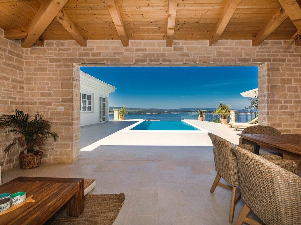 Villa in Crikvenica mit Schwimmbecken in Crikvenica, Primorje-Gorski Kotar