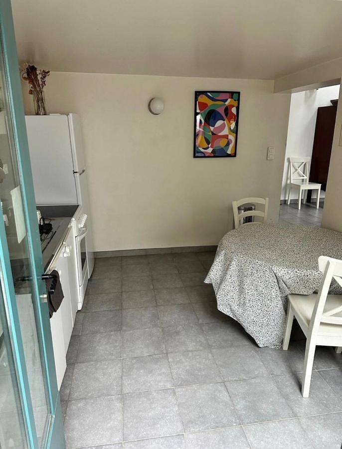 Petite maison calme dans un jardin in Bois-Colombes, Hauts-de-Seine