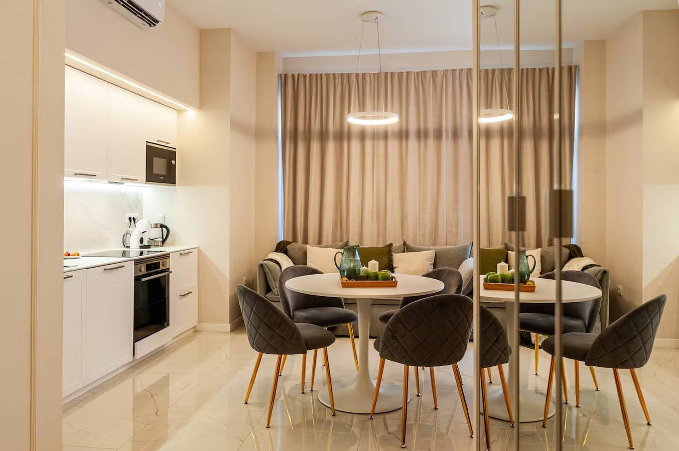 Apartamento inteiro, Apartamento 'Era Deluxe Perto da Praia' com Wi-Fi e Ar Condicionado in Camins al Grau, Valência