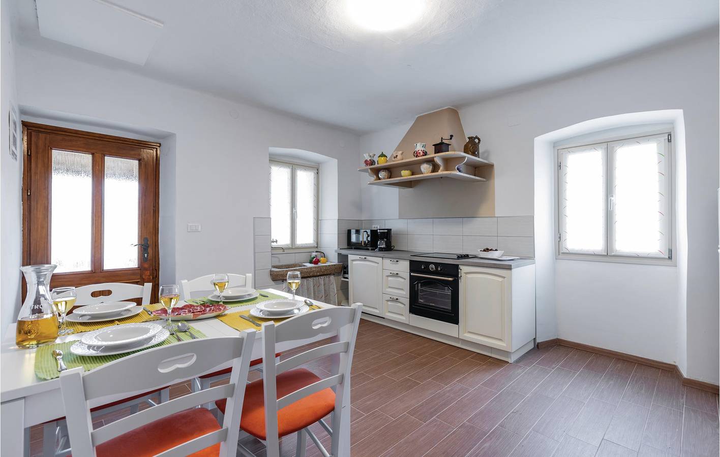 Ferienhaus für 4 Personen mit Terrasse in Pazin, Zentralistrien