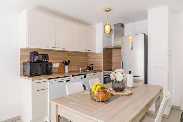 Gîte pour 4 personnes, avec balcon dans Saint-Roch - 2