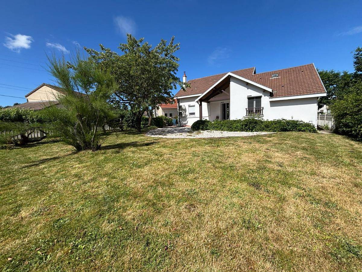 La Maison du Bief in Écuisses, Région de Chalon-sur-Saône