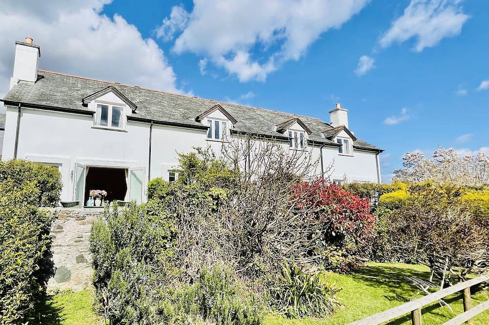 Cottage for 4 People in Dittisham, Devon