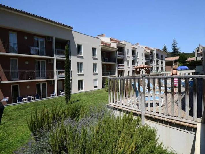 Gîte pour 6 personnes, avec piscine, animaux acceptés à Gréoux-les-Bains - 3