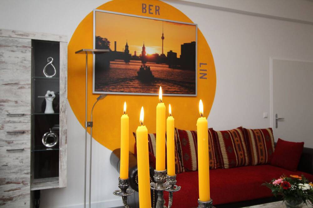 Ganze Wohnung, Appartement in Berlin, familienfreundlich, günstig, zentral, bis 11 Personen in Tempelhof Berlin, Berlin