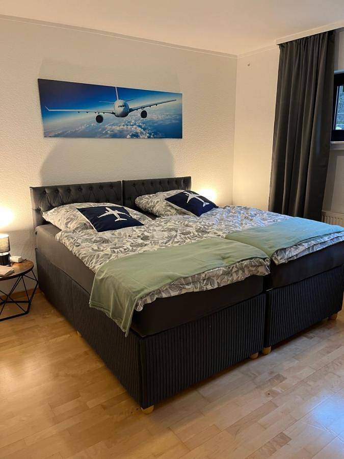 Ferienwohnung für 3 Personen, mit Terrasse und Garten sowie Ausblick in Haiger