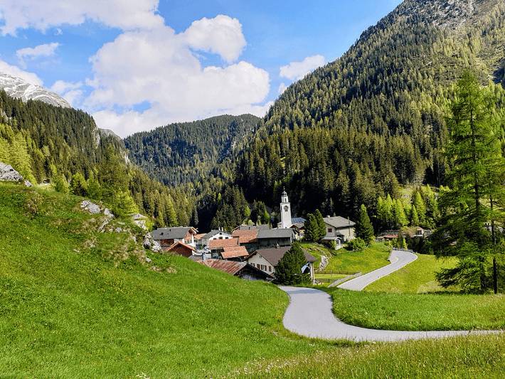 Ferienwohnung für 14 Personen, mit Terrasse und Garten in Graubünden - 4