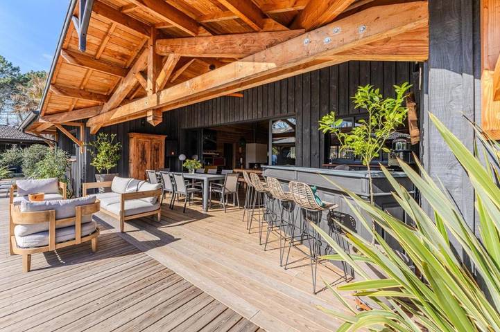 Location de vacances pour 2 personnes, avec jardin ainsi que piscine et jacuzzi dans Lac de Lacanau - 4