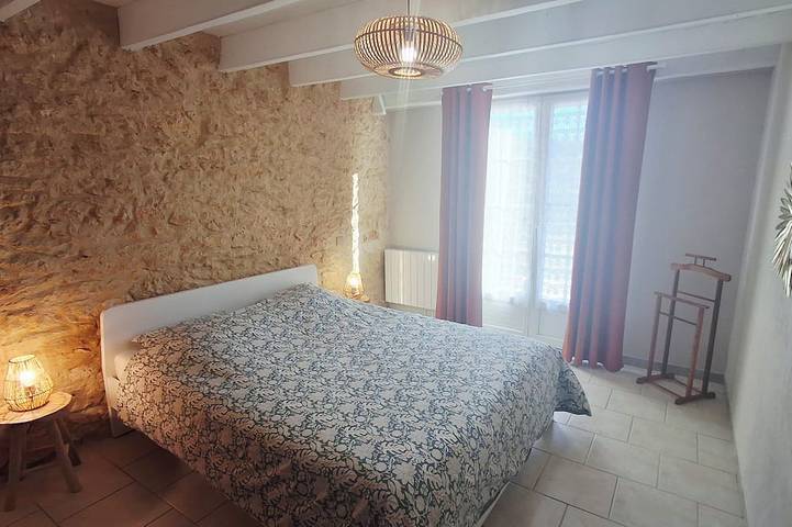 Location de vacances pour 18 personnes, avec piscine et jardin à Sainte-Foy-de-Longas - 4