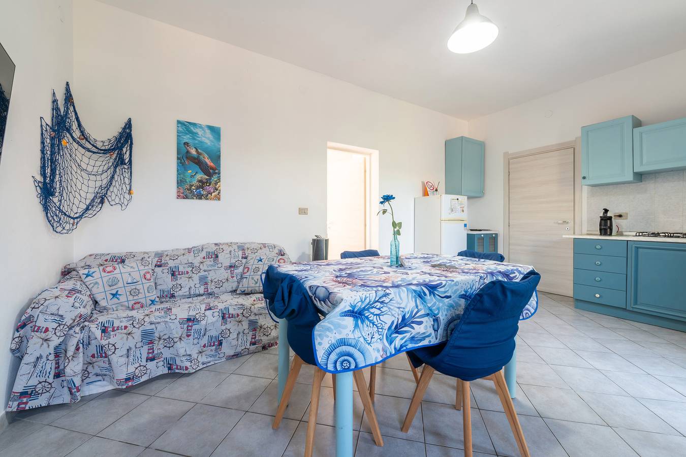 Apartamento inteiro, Apartamento 'Sud Sardinia 15' a partir de Cagliari E' com Varanda e Wi-Fi in Capoterra, Cagliari (província)