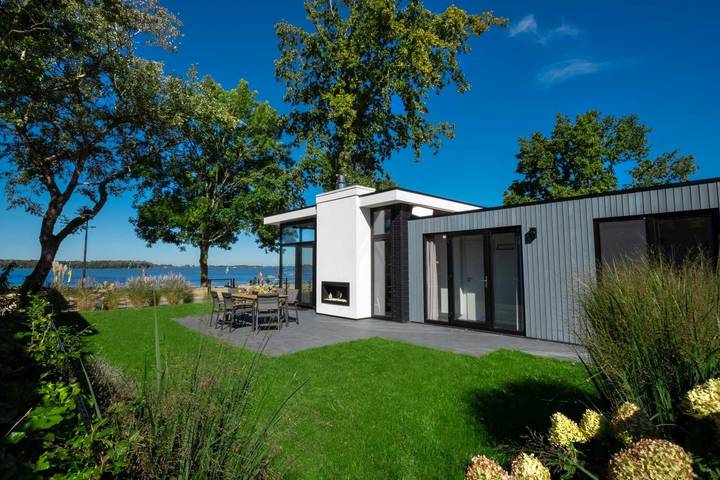 Ferienhaus für 4 Personen, mit Whirlpool und Terrasse sowie Garten und Pool in den Niederlande