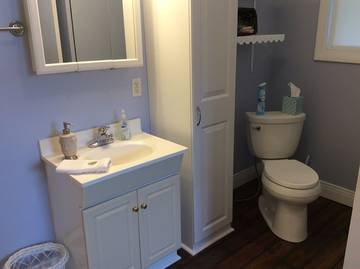 Cottage for 2 Guests in Kentucky Lake, Kentucky, Picture 3