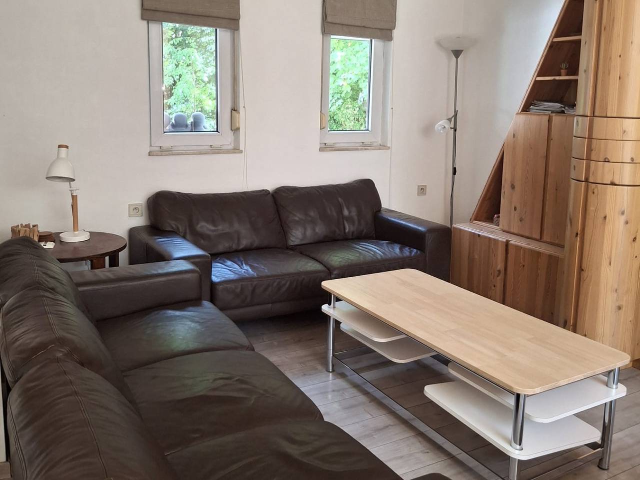Schön gelegenes 8-Personen-Ferienhaus mit großem Garten in Ursel in Ostflandern