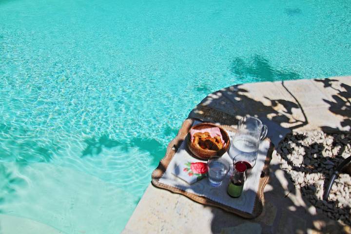Hütte für 4 Personen, mit Terrasse und Garten sowie Pool in Griechenland