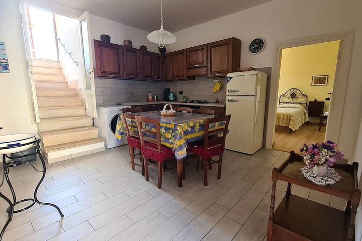 Gîte pour 6 personnes à Castel di Tora - 2