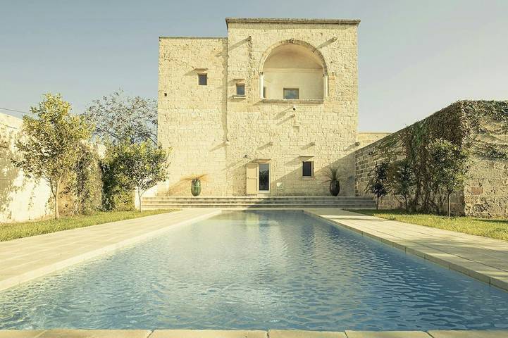 Ferienhaus für 10 Personen, mit Pool und Garten