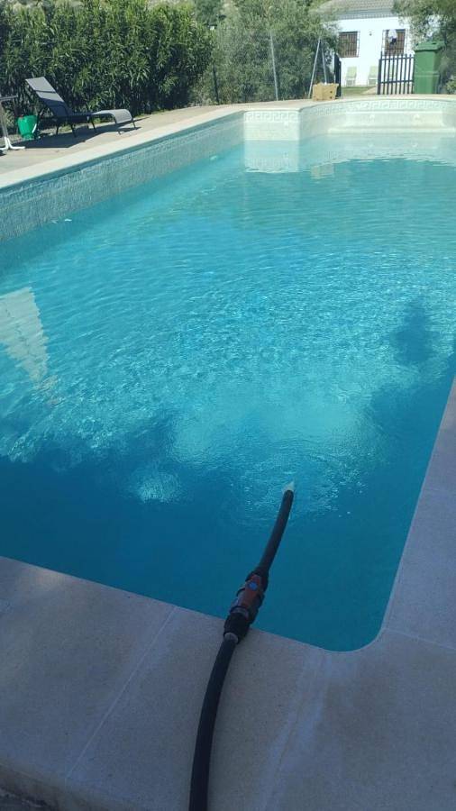 Gîte pour 8 personnes, avec terrasse ainsi que vue et piscine à Algodonales - 2