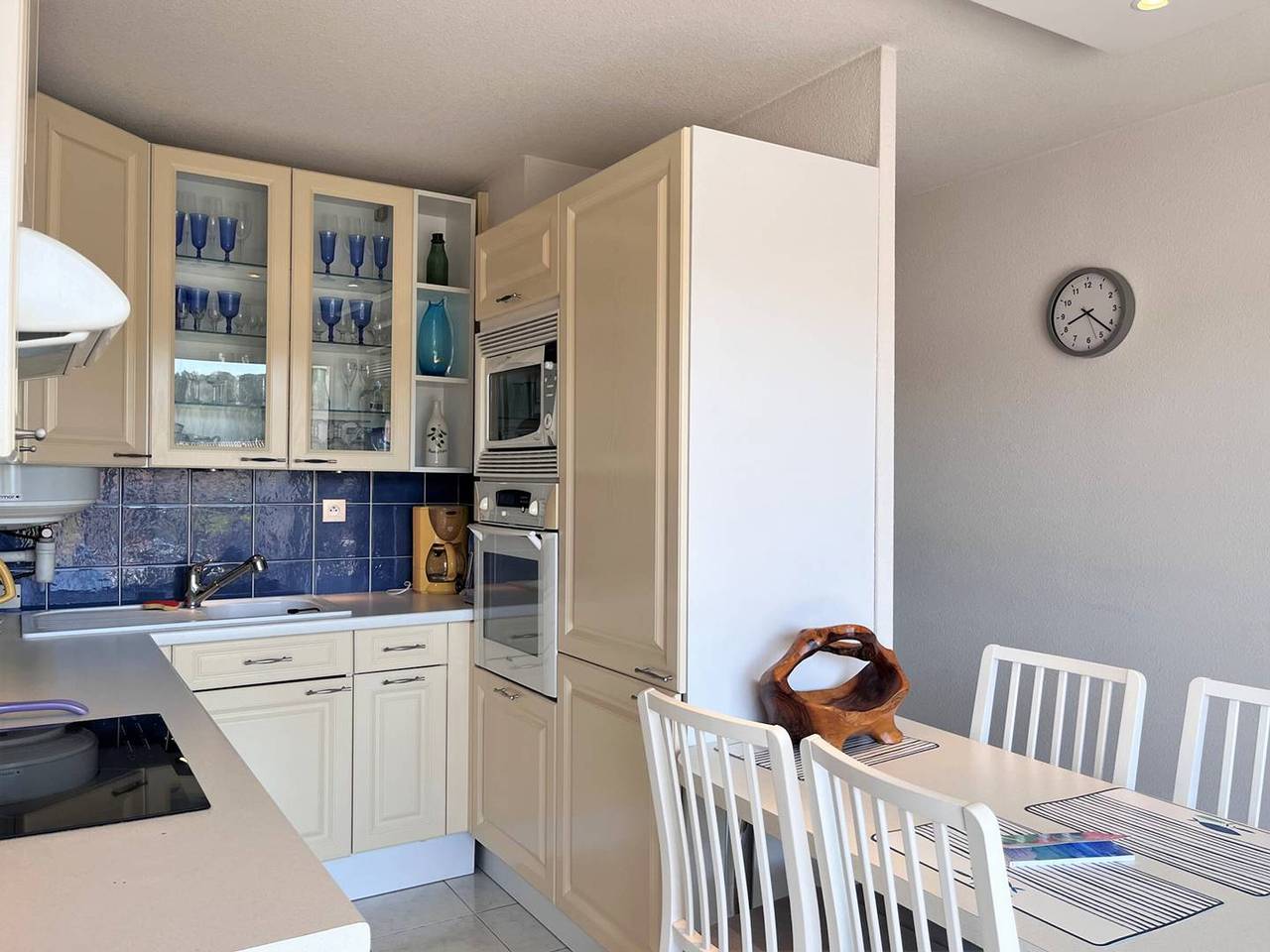 Entire apartment, 2P Apartment with Pool, A/C, Parking - Le Lavandou in Le Lavandou, Parc national Port-Cros