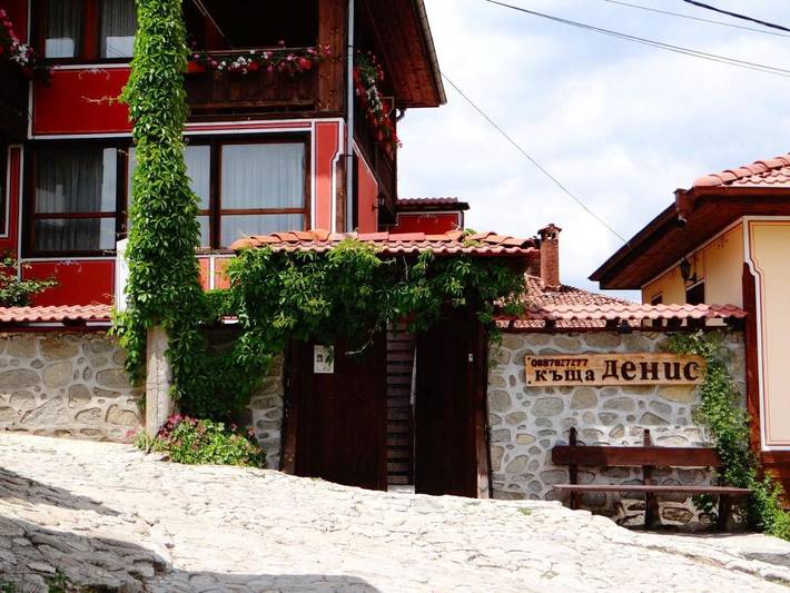 Maison d’hôte pour 3 personnes, avec vue et jardin, animaux acceptés à Koprivchtitsa - 3