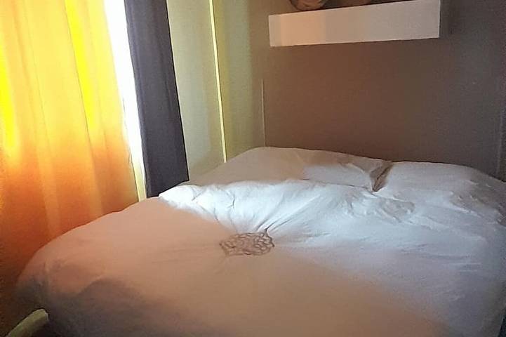 Location de vacances pour 7 personnes, avec jardin et terrasse à Aimargues - 3