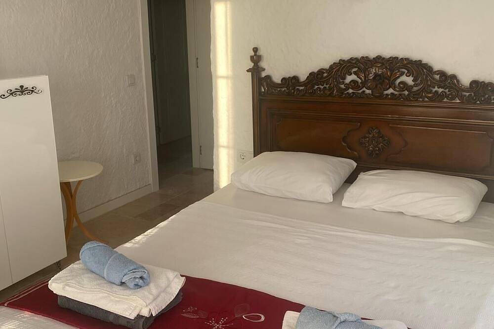 Ferienhaus De‘Lale Villa mit tollen Ausblick und Pool in Izmir Reisdere in Provinz Izmir