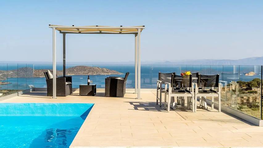 Location de vacances pour 7 personnes, avec piscine et jardin, animaux acceptés dans Elounda - 4