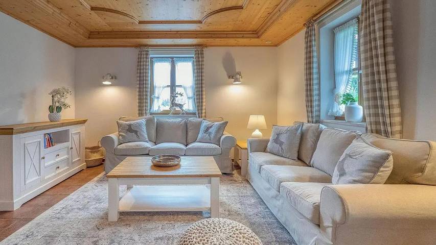 Ferienhaus für 8 Personen, mit Sauna und Garten sowie Terrasse in Schönau am Königssee - 3