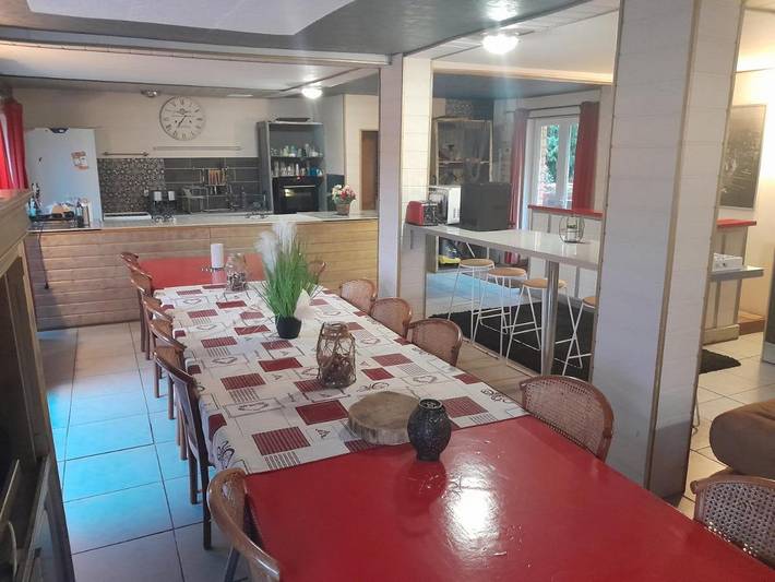 Gîte pour 9 personnes, avec sauna et jacuzzi ainsi que piscine et jardin à Condé-sur-Noireau - 2