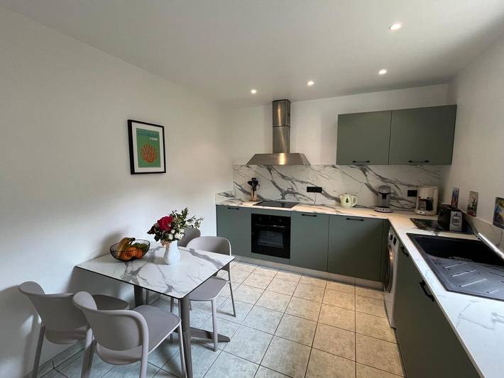 Location de vacances pour 5 personnes, avec vue ainsi que jardin et piscine à Aregno - 3